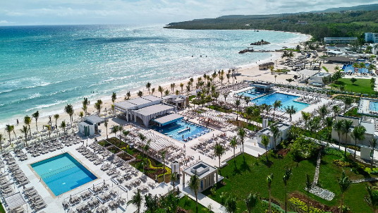 RIU ouvre son septième hôtel en Jamaïque: le Riu Palace Aquarelle