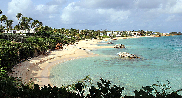 Anguilla séduit avec ses plages et ses multiples nuances de bleu
