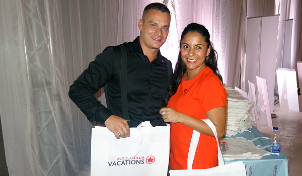 Vacances Air Canada lance avec panache sa nouvelle Collection Soleil  Vacances Air Canada lance avec panache sa nouvelle Collection Soleil