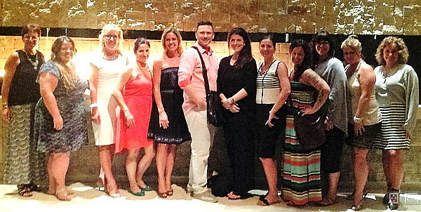 Viviane Lajoie d’Espace Voyages, Élodie Leblanc-Giroux de Jaimonvoyage.com, Catherine Kershaw de Voyages Linda Goulet, Melissa Rondeau d’Esther Voyages, Lili-Anne Bergeron d’Aéroport Voyages, Christian Roussin de Westjet, Élise Monié-Montrevel de Voyages en Direct, Nancy Cloutier de Voyages Aquaterra , Sophie Couturier de l’Oasis du Voyageur, Chantal Leclair de DMC Travel, Josée Bertand de Voyages Boca et Nathalie Bélanger de la Grande Hermine.(crédit photo VED)