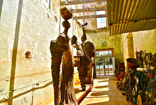 Transat et le Conseil des métiers d’art du Québec donnent une vitrine à des artistes cubains Transat et le Conseil des métiers d’art du Québec donnent une vitrine à des artistes cubains