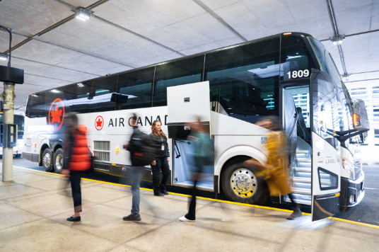Air Canada renouvelle son entente avec The Landline Company pour offrir des correspondances en autocar de luxe dans le sud de l'Ontario