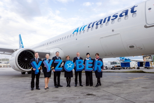 Équipage du vol inaugural d’Air Transat vers Berlin
