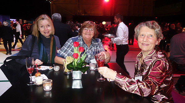 Réception d'Air Canada`: quelques échos visuels Réception d'Air Canada`: quelques échos visuels