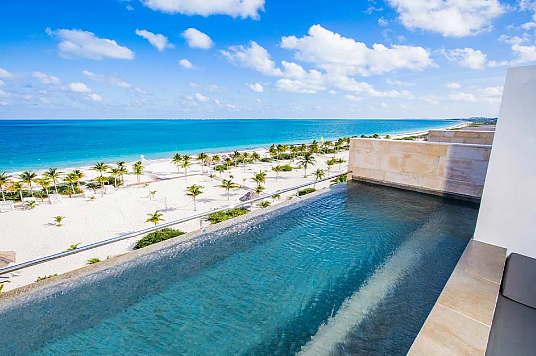 Majestic Mirage Costa Mujeres