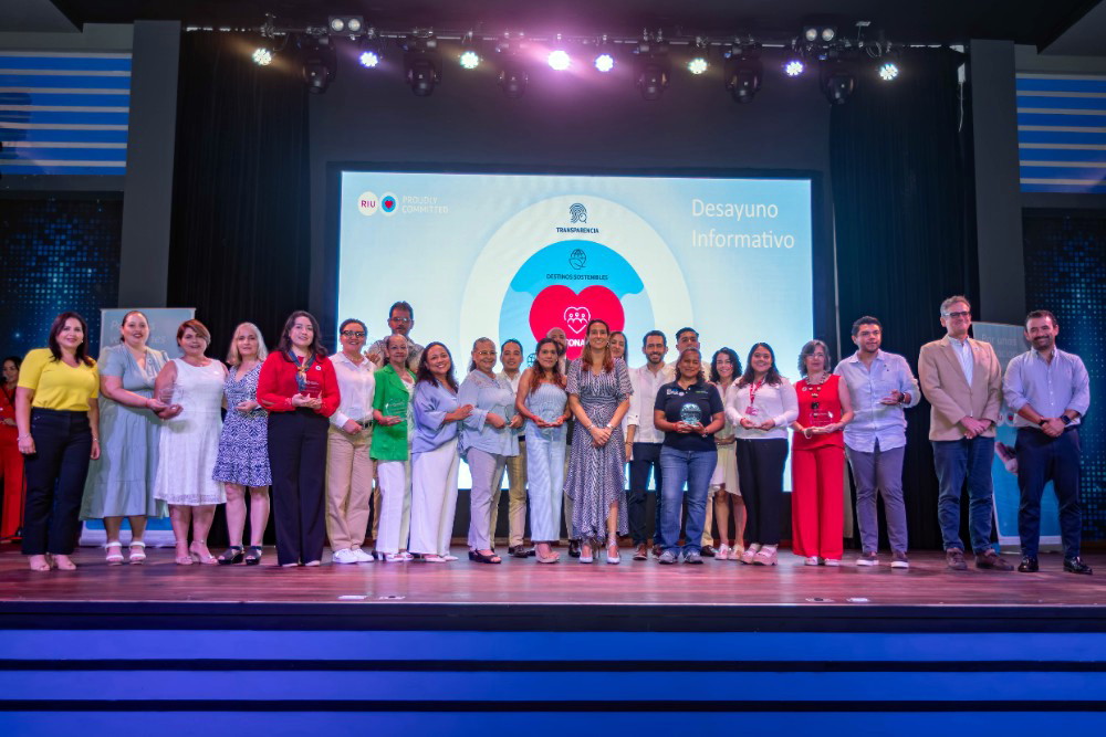 RIU présente sa stratégie de développement durable « Proudly Committed » au Mexique