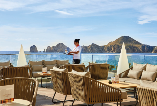 Sunwing lance Octobre avec RIU, offrant aux voyageurs canadiens des rabais surprises hebdomadaires