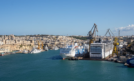 Grande rénovation du MSC Magnifica au chantier naval de Malte Grande rénovation du MSC Magnifica au chantier naval de Malte