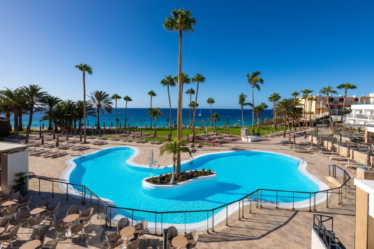 Aux îles Canaries le Riu Palace Calypso monte en gamme après une rénovation complète