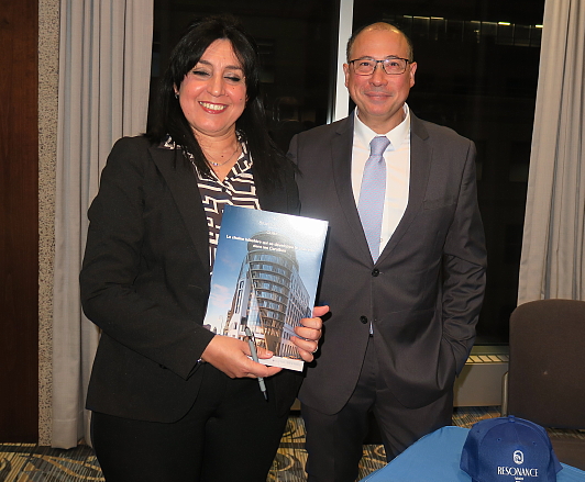 le ministre du Tourisme de Cuba donne officiellement le coup d’envoi de la saison hivernale à Montréal devant 150 invités lors de sa Fiesta Cubana!