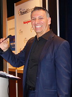 Nino Montagnese vice-président des ventes de TravelBrands Nino Montagnese vice-président des ventes de TravelBrands