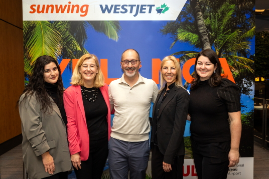 Vacances Sunwing et Vacances WestJet Québec célèbrent le vol inaugural entre Montréal et Managua