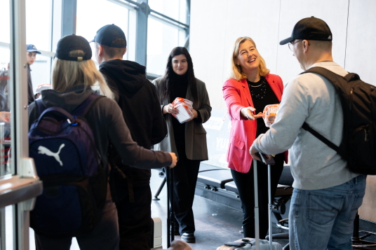 Vacances Sunwing et Vacances WestJet Québec célèbrent le vol inaugural entre Montréal et Managua