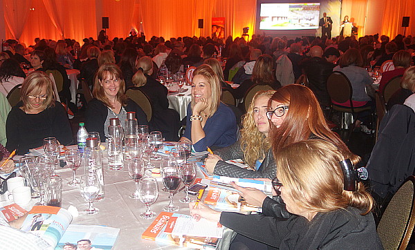 Sunwing fait salle comble à Laval ! Sunwing fait salle comble à Laval !