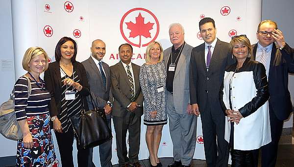 Air Canada souligne avec éclat son nouveau service vers le Maroc  Air Canada souligne avec éclat son nouveau service vers le Maroc