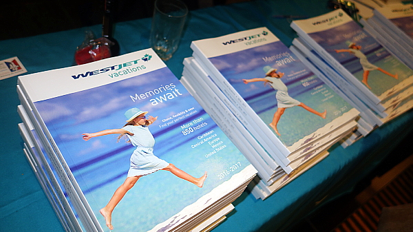 Les nouvelles brochures en français sortiront d'ici quelques semaines.