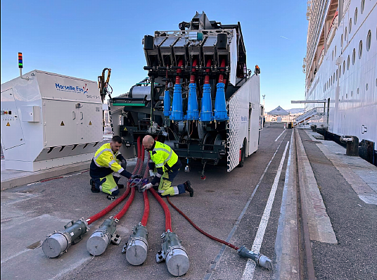 MSC Croisières franchit une nouvelle étape avec l'alimentation électrique à quai du MSC Europa