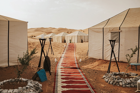 Maroc: campement dans le désert
