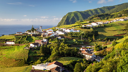 Découvrez l’archipel le mieux caché d’Europe avec Vacances Air Canada : Les Açores