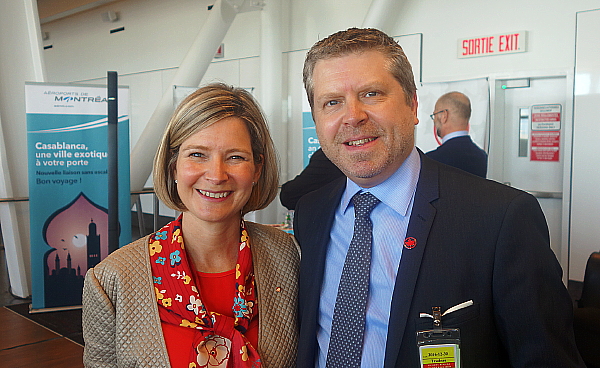 Karen Acs chef de service ventes et François Choquette, directeur des ventes spécialisées d'Air Canada.