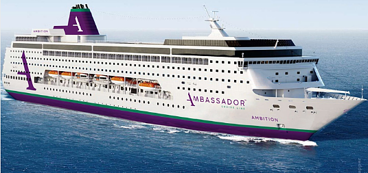 Croisières : le navire Ambition a quitté Bordeaux avec ses passagers