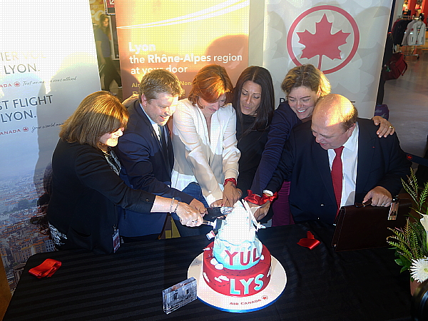 Le service annuel Montréal-Lyon d' Air Canada est lancé !  Le service annuel Montréal-Lyon d' Air Canada est lancé !
