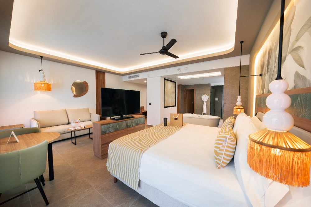 RIU réinvente l'emblématique Hotel Riu Palace Peninsula de Cancún grâce à une rénovation en profondeur