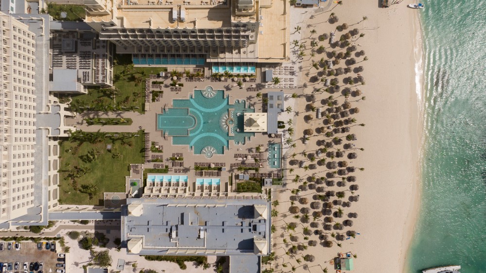 RIU renforce son segment premium dans les Caraïbes avec la rénovation du Riu Palace Aruba