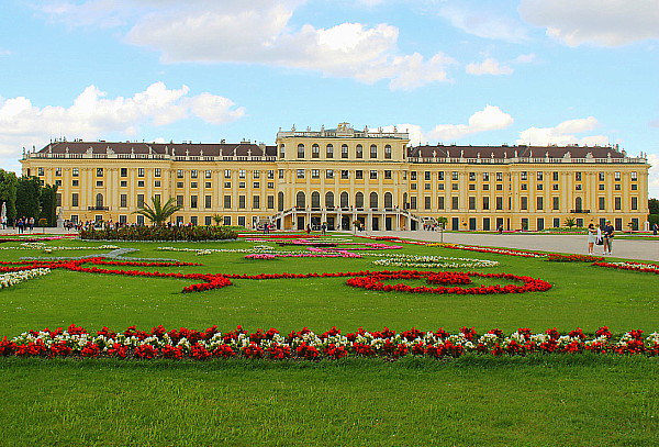 Le Palais de Schönbrunn se voulait le « Versailles » autrichien